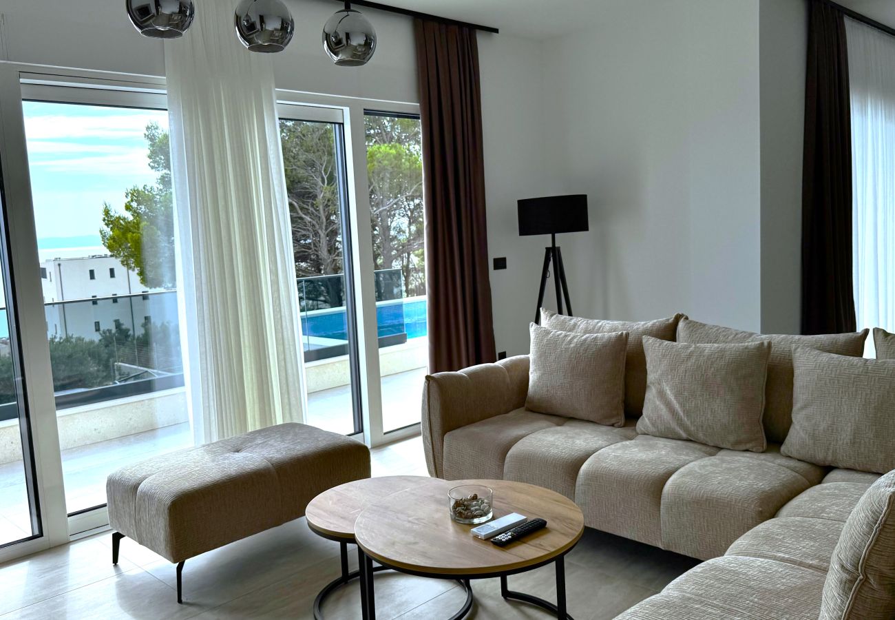 Villa in Makarska - NEW Villa Ina mit Pool, Meerblick