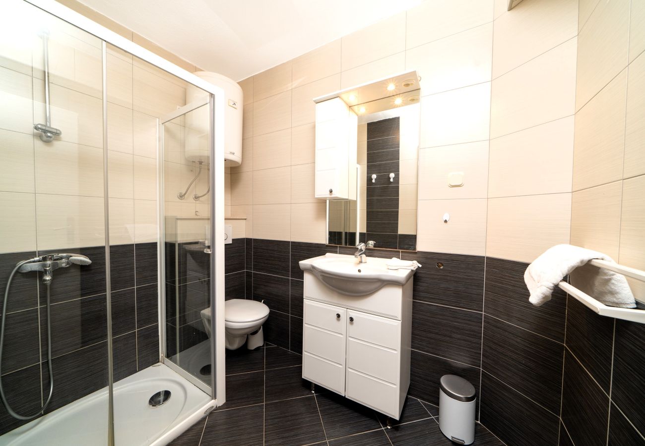 Ferienwohnung in Sumartin - Villa Levante Deluxe Apartment 1
